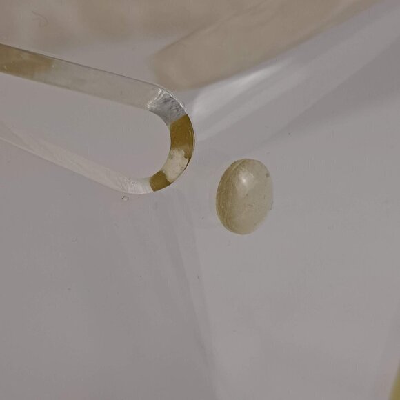 "Be Mine" Clear Acrylic Tray with Gold Graphic Silicone Pads on Bottom NWOT - Picture 3 of 6